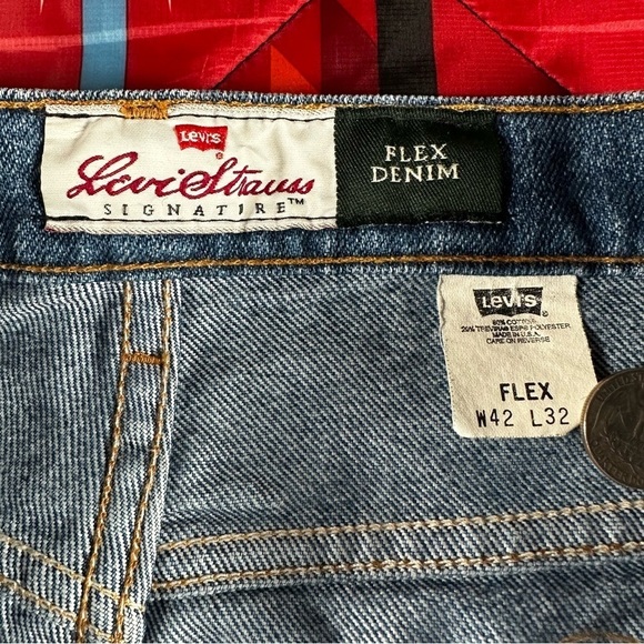 Vintage Levi's Signature Series Jeans Mens 42x32 Blue Flex Stretch Denim Pants - Picture 8 of 11